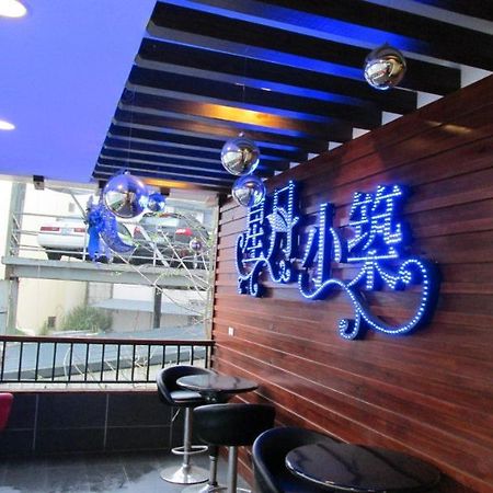 Star Moon B&B Nantou Exterior foto